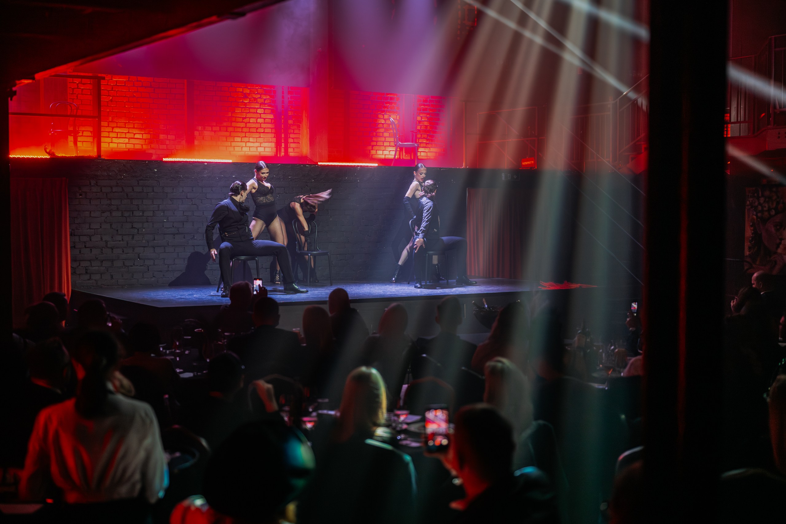 Dinner Show by Agustin Egurrola